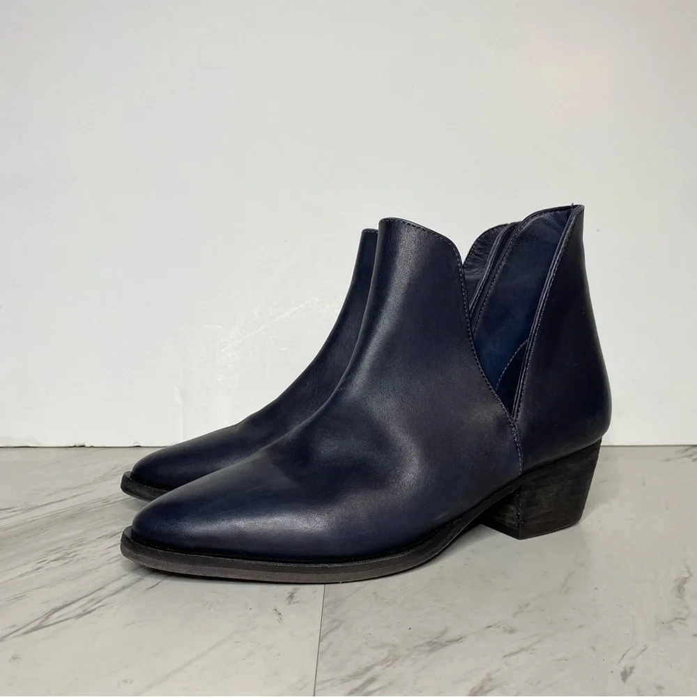 Free People Charm Double V Bootie 36 1/2 - Picture 13 of 13